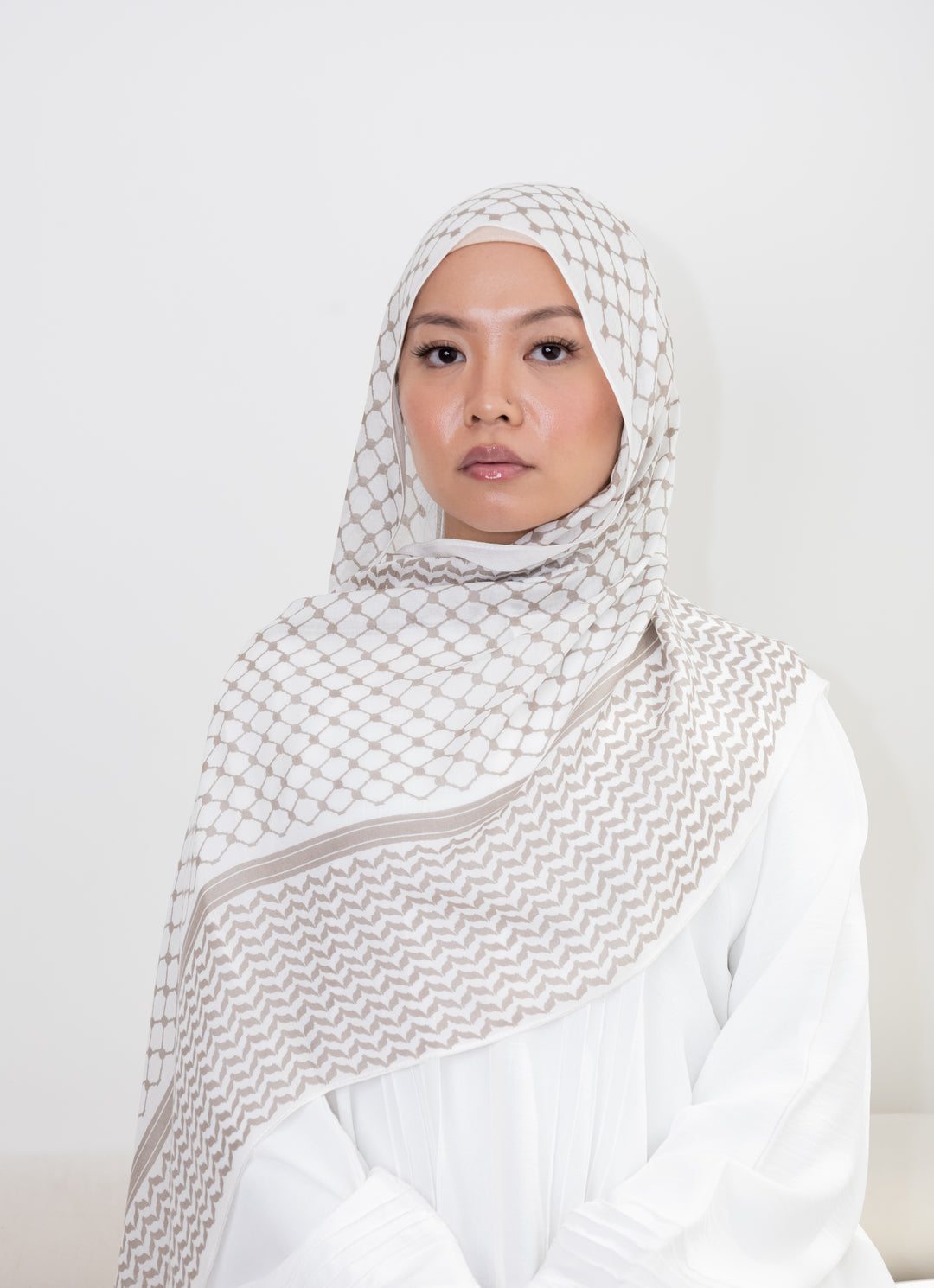BEIGE BROWN KEFFIYEH