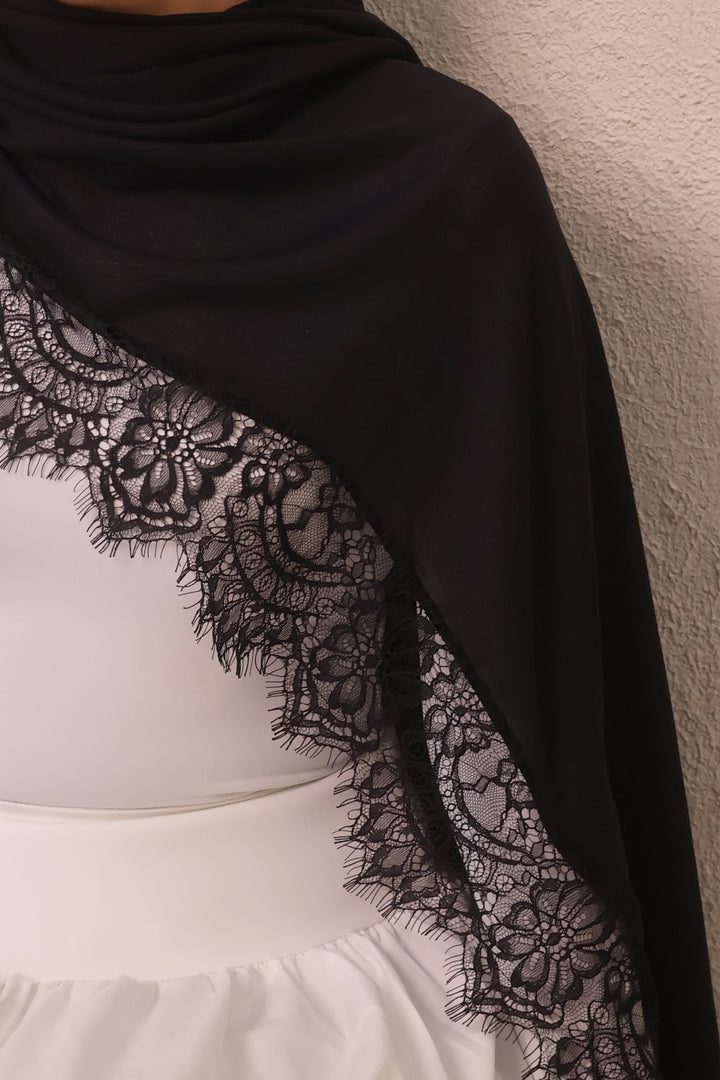Sable - Lace Modal