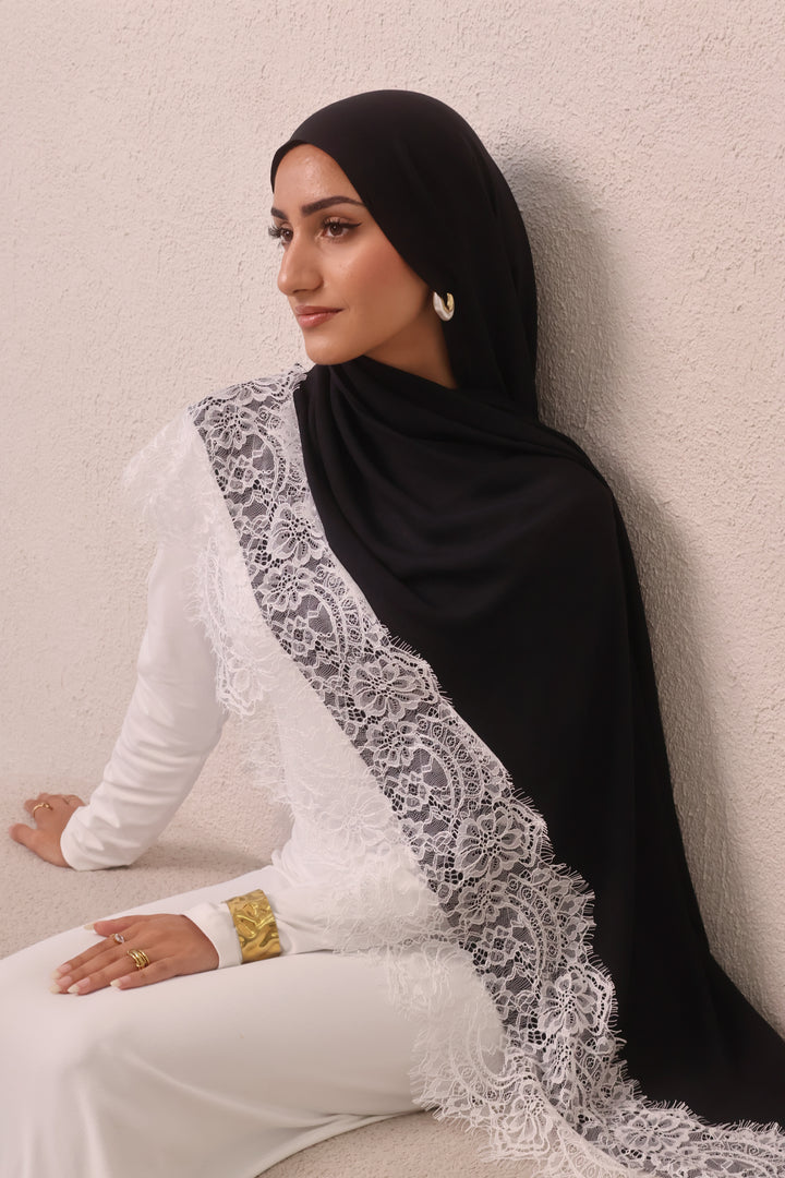 Noir Ivory - Lace Modal